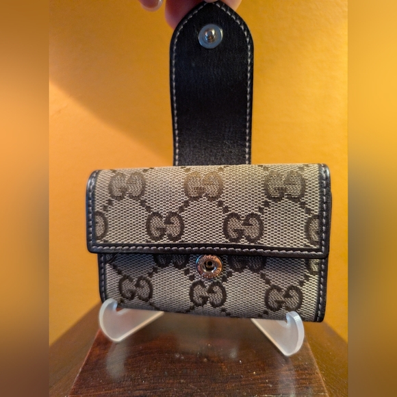 Gucci GG Beige and Brown Canvas Key Holder/Case - Picture 3 of 12